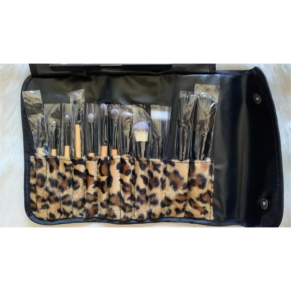 Contour Palette & Makeup Brush Set